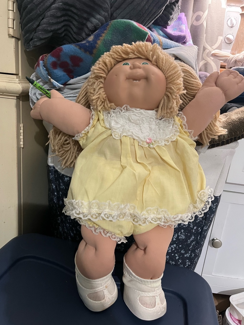 Cabbage Patch Kids (1985) - Lona Ardelia w/ Teeth and Green Crayon
